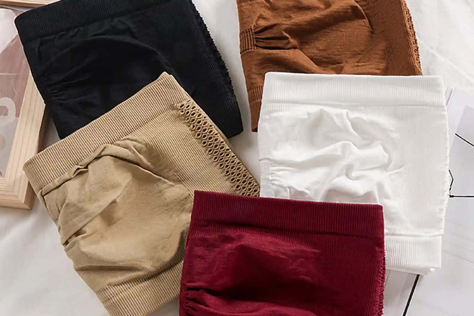 Various color options of a wireless strapless bra, showcasing breathable fabric and seamless design