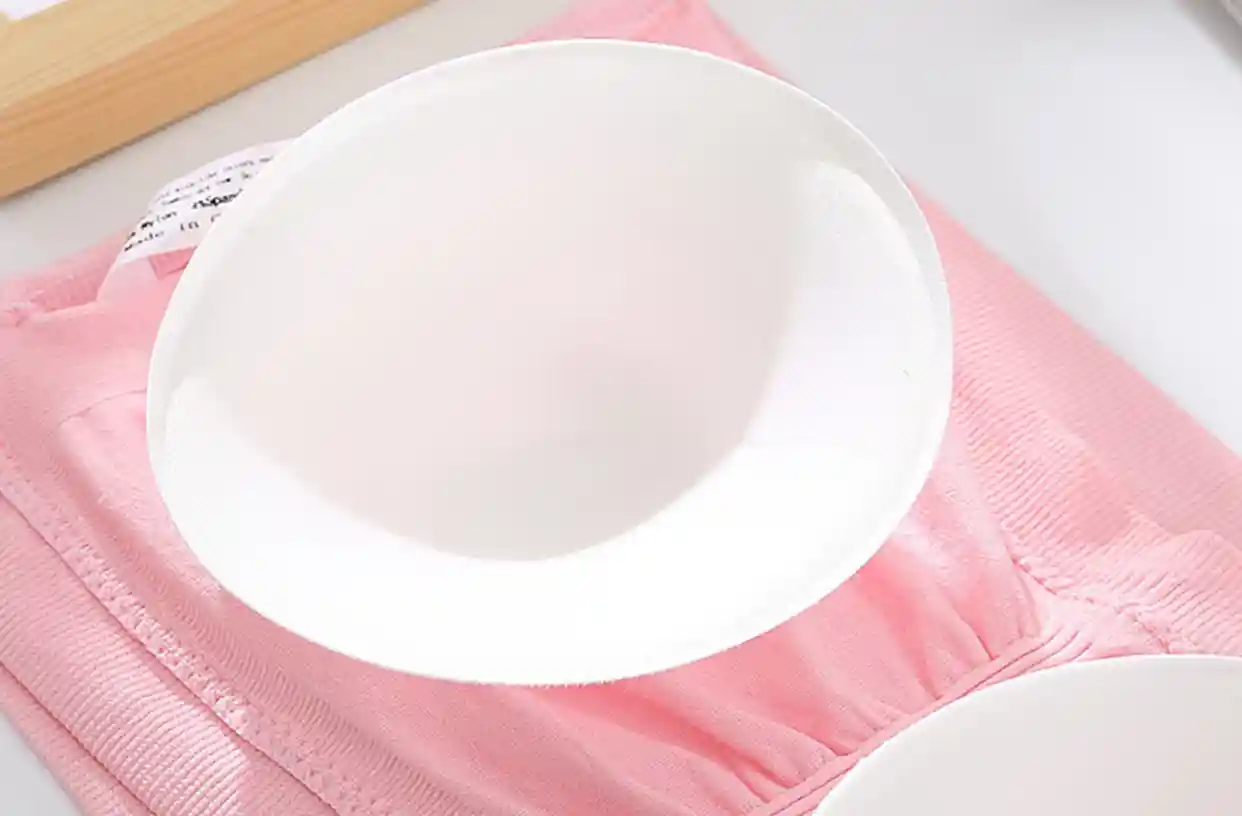 Strapless Bra Tube Top Wireless Seamless Comfortable08 zoralinkcom Close up of seamless chest pads with delicate texture and breathability providing natural support and comfort